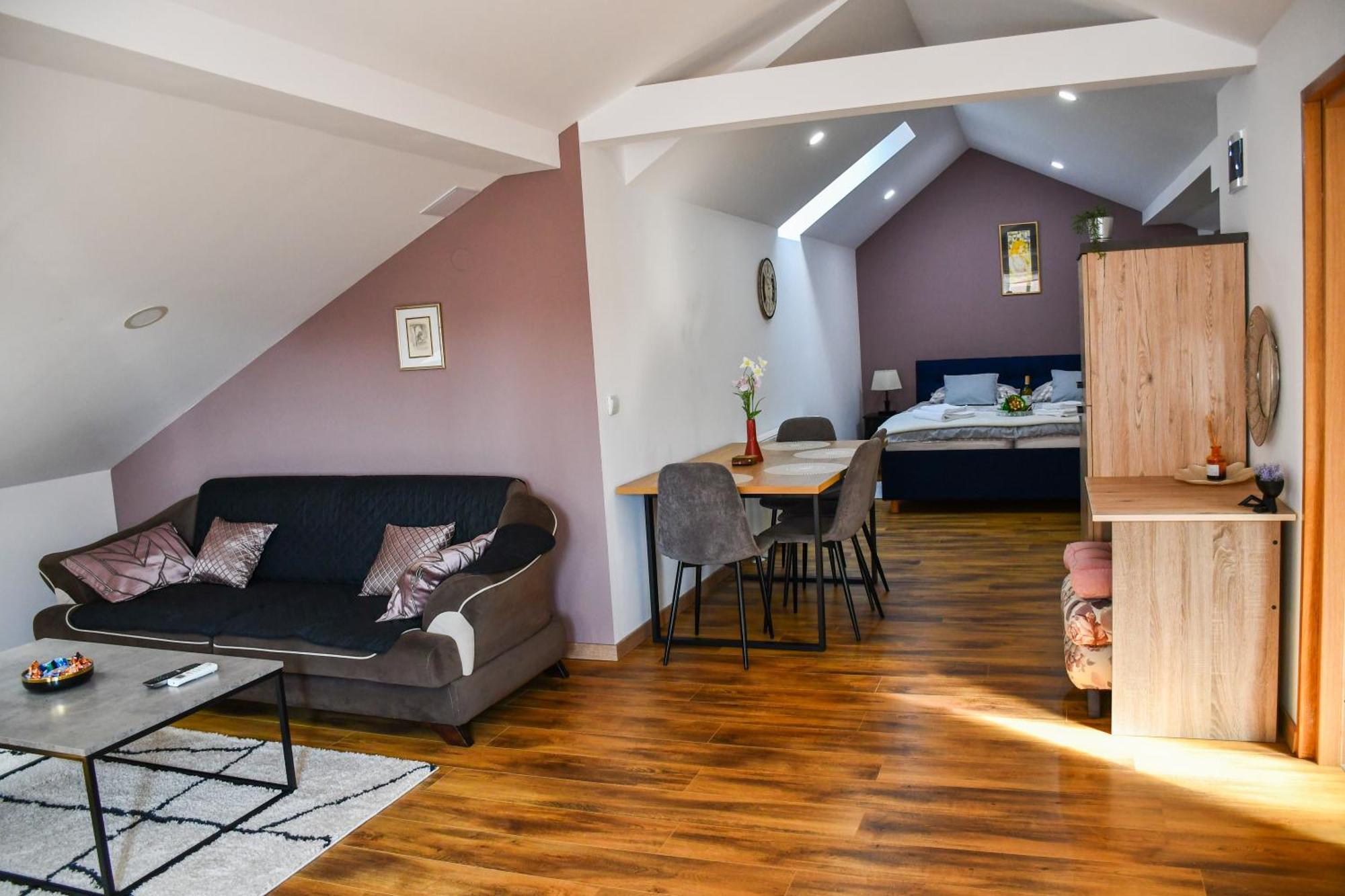 Studio Apartment Oaza Sisak Luaran gambar
